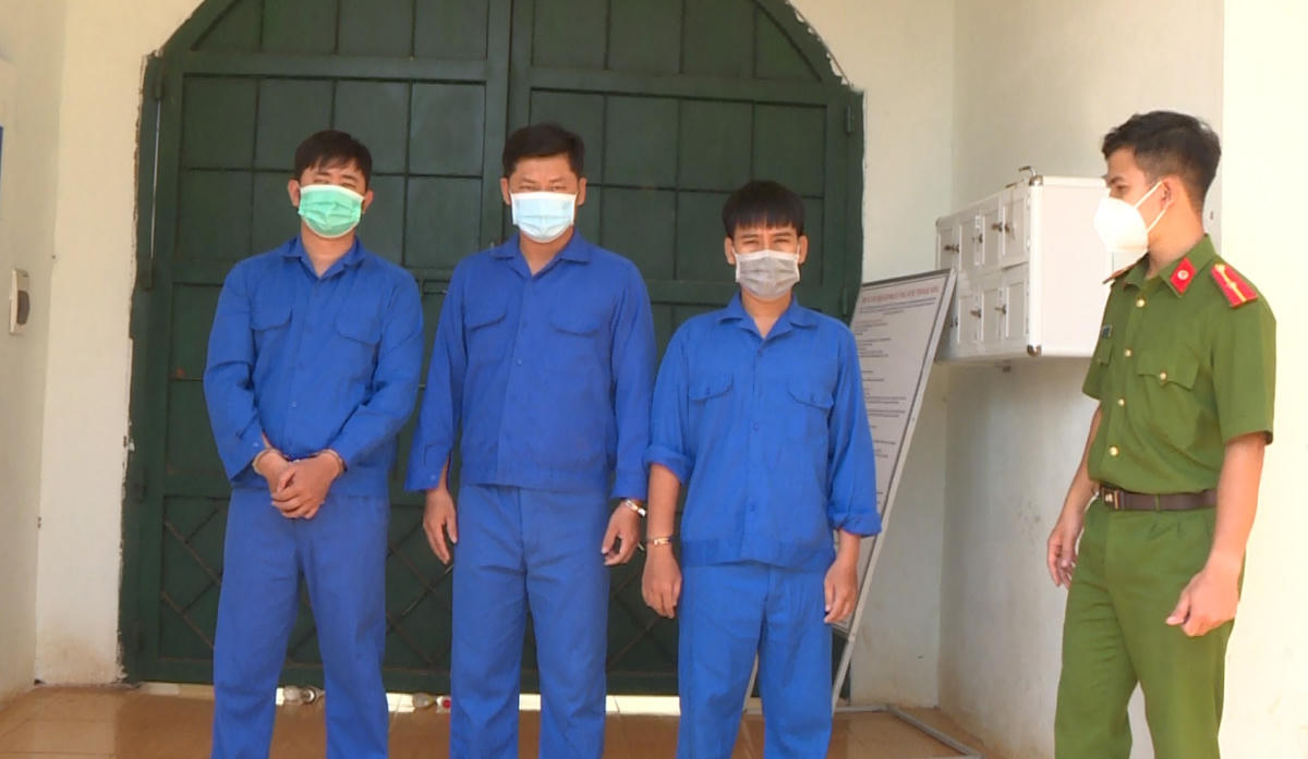 Đối tượng tại cơ quan Công an.