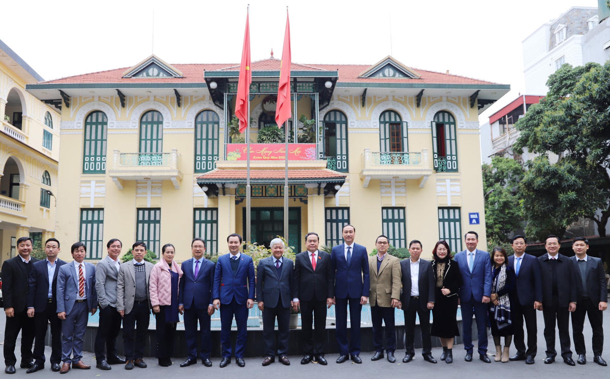 Phó Chủ tịch Thường trực Quốc hội Trần Thanh Mẫn thăm, chúc Tết UBTƯ MTTQ Việt Nam