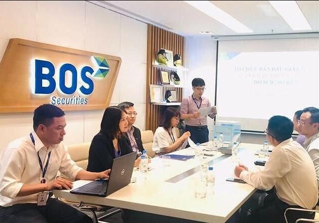 Chứng khoán BOS có tân Chủ tịch HĐQT 32 tuổi. Ảnh minh họa: ART