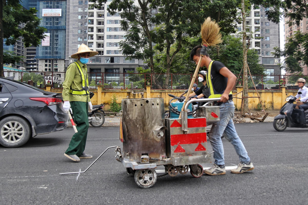 Hầm chui Lê Văn Lương 'chốt' thông xe vào ngày 5/10