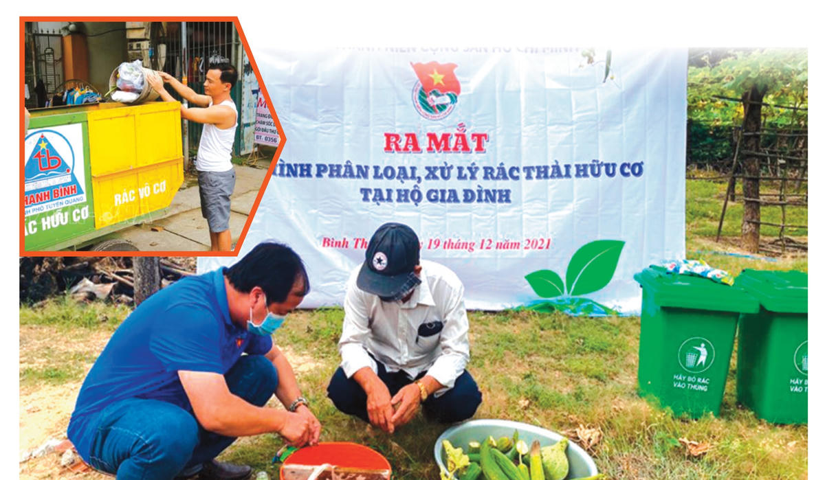 Tỉnh đoàn Bình Thuận hướng dẫn các hộ gia đình quy trình phân loại rác thải và xử lý rác thải hữu cơ.