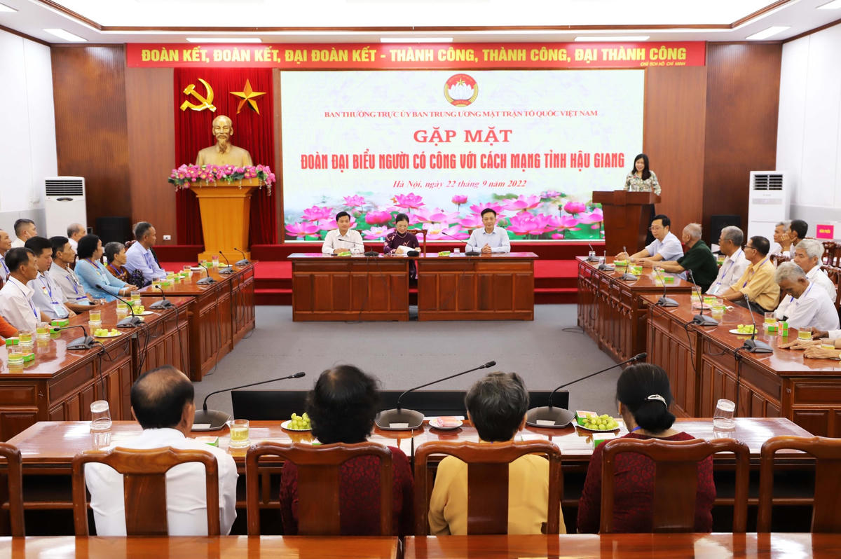 Tri ân những người có công với đất nước