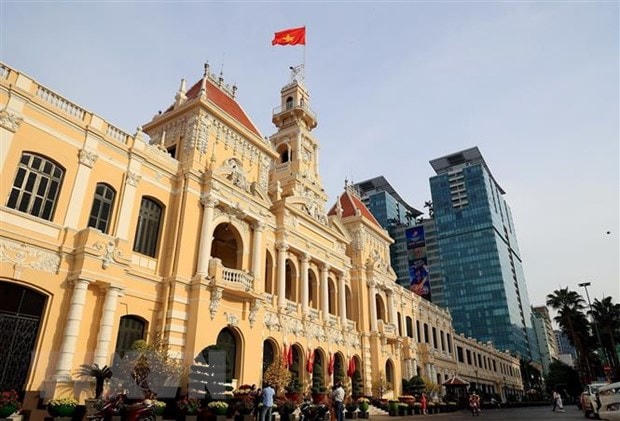 Trụ sở HĐND, UBND TP HCM được Bộ Văn hóa Thể thao và Du lịch công nhận là di tích kiến trúc nghệ thuật cấp quốc gia vào năm 2020. (Ảnh: Hồng Đạt/TTXVN).