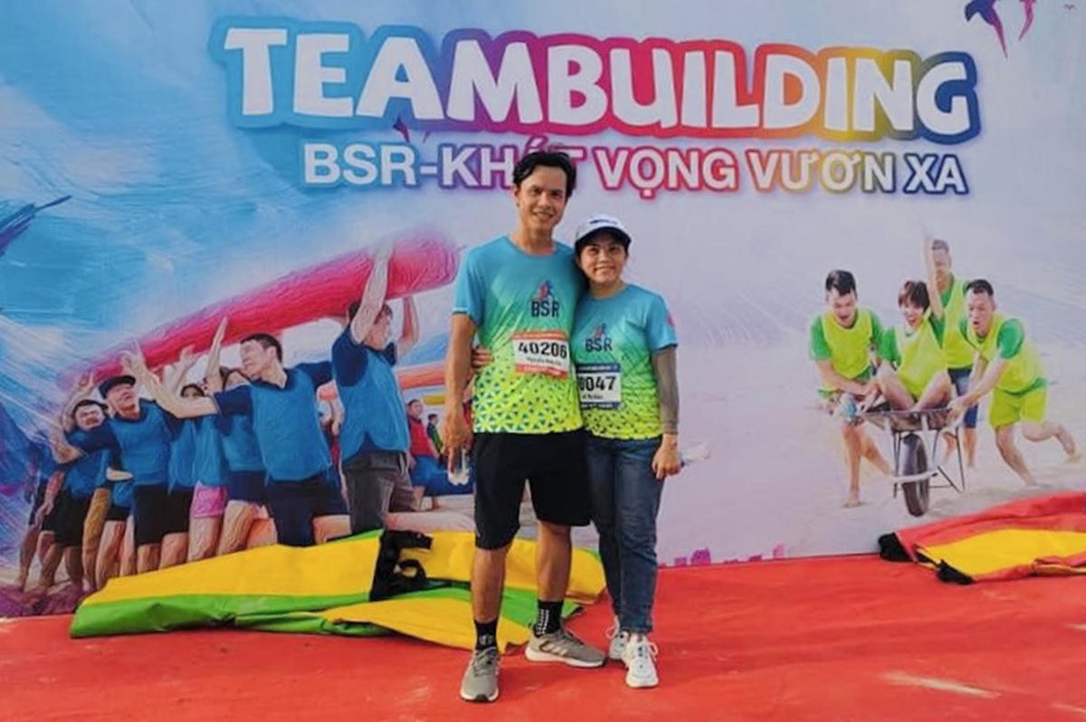 Chị Lê Thị Đào cùng người thân luôn trân trọng và biết ơn những “Giọt hồng BSR”.