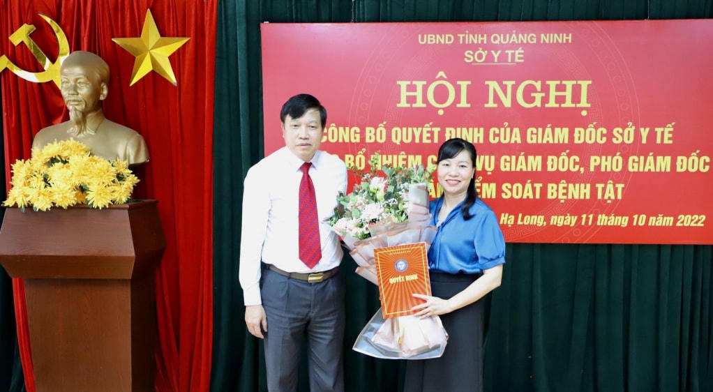 Thạc sĩ Nguyễn Thị Dung được bổ nhiệm Phó Giám đốc CDC Quảng Ninh. Ảnh: CDC Quảng Ninh.