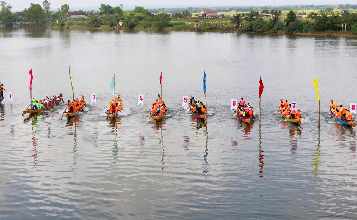dua-thuyen-2.jpg
