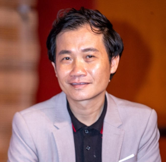 Nhà nguyên cứu âm nhạc Nguyễn Quang Long.