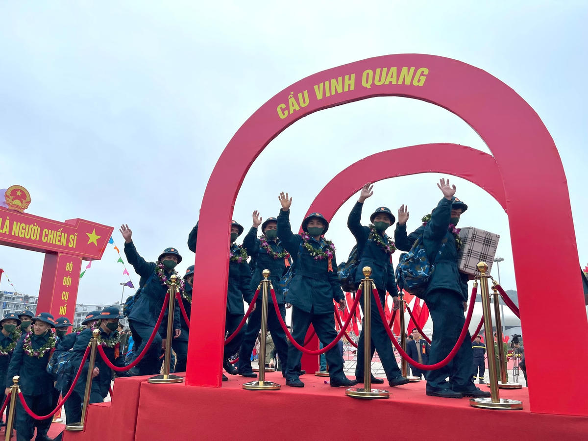 Năm 2023, toàn tỉnh Quảng Ninh có 1.850 tân binh nhập ngũ vào 8 đơn vị quân đội thuộc Quân khu 3 (Bộ Quốc phòng) và 186 tân binh tham gia thực hiện nghĩa vụ Công an Nhân dân.