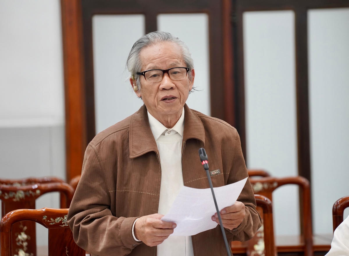 PGS.TS Phạm Hữu Tiến, Ủy viên Hội đồng Tư vấn Khoa học, Giáo dục và Môi trường phát biểu.
