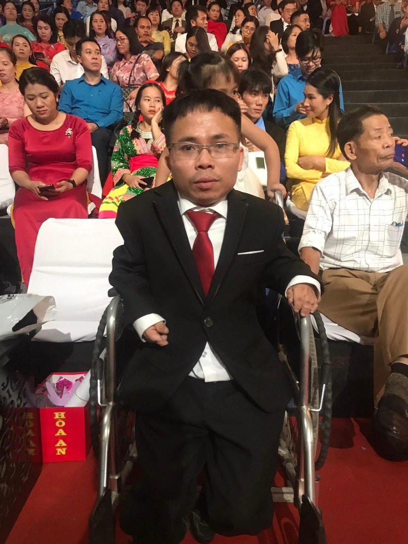 Thầy giáo Chu Quang Đức tại chương trình.