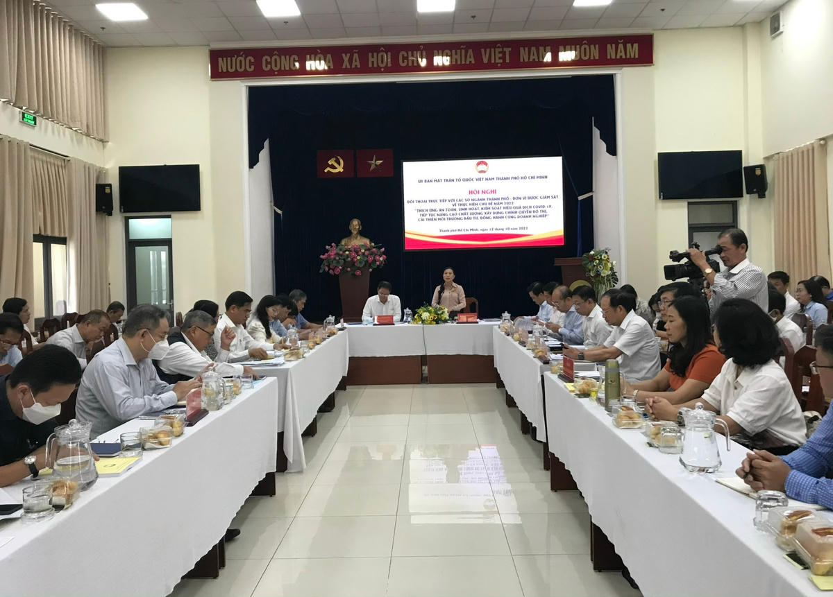 Quang cảnh hội nghị.