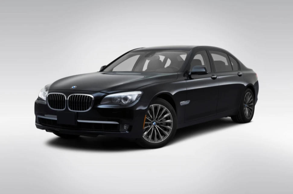 Bạn có thể tìm thấy BMW 7 Series có100.000 dặm trong Auto Trader với giá khoảng 94 triệu đồng. Ảnh: Alamy.