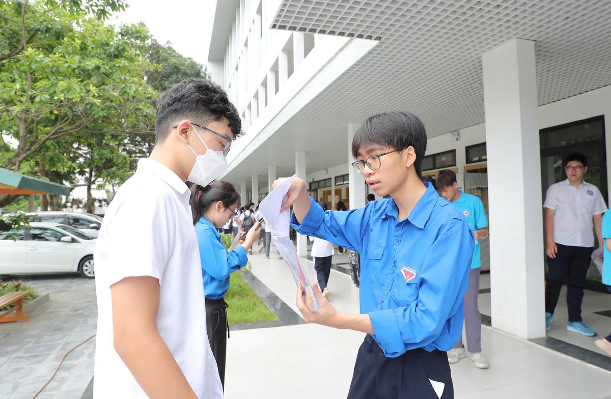 tay ho