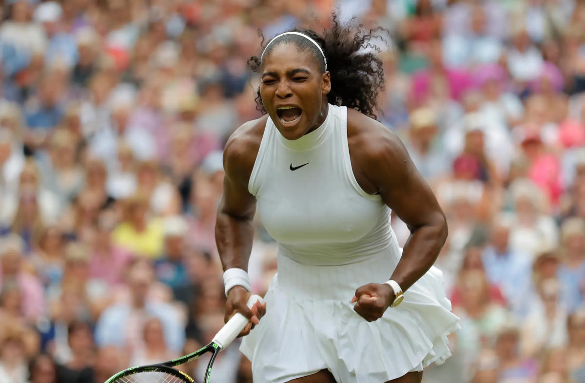 Williams ăn mừng chiến thắng trước Angelique Kerber trong trận chung kết Wimbledon 2016 - danh hiệu Wimbledon thứ bảy và danh hiệu Grand slam thứ 22 của cô. Ảnh: The Guardian