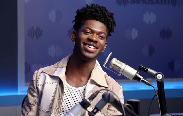 Lil Nas X cũng sẽ được tôn vinh tại Đại sảnh danh vọng Nhạc sĩ với giải thưởng Hal David Starlight Award. Ảnh: Getty Images.