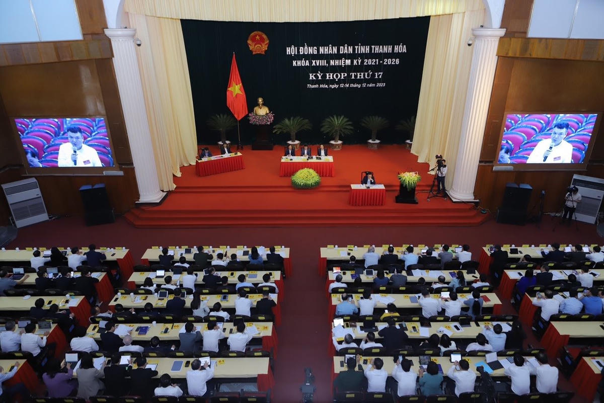 toan-canh1.jpg