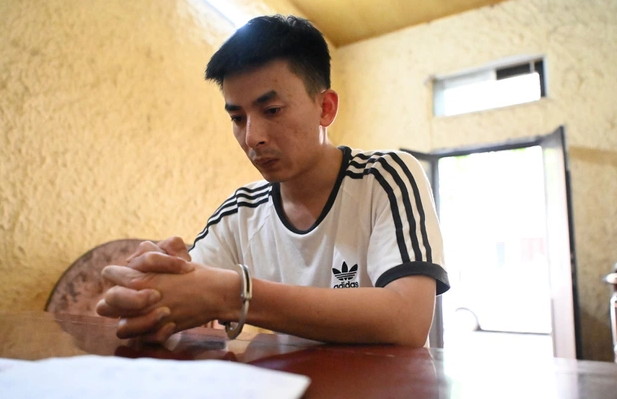 Nguyễn Đức Thịnh tại cơ quan công an.