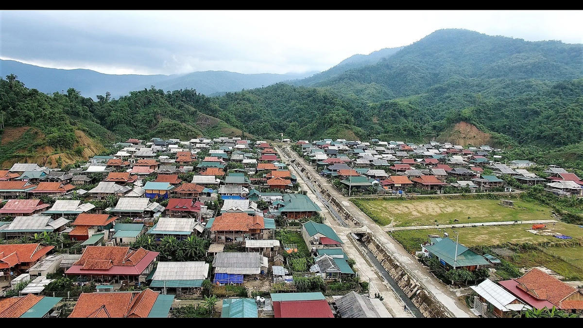 Đến năm 2022, 28/39 điểm tái định cư có tỷ lệ hộ nghèo cao hơn 10% (mục tiêu của Đề án dưới 10%). Ảnh minh họa