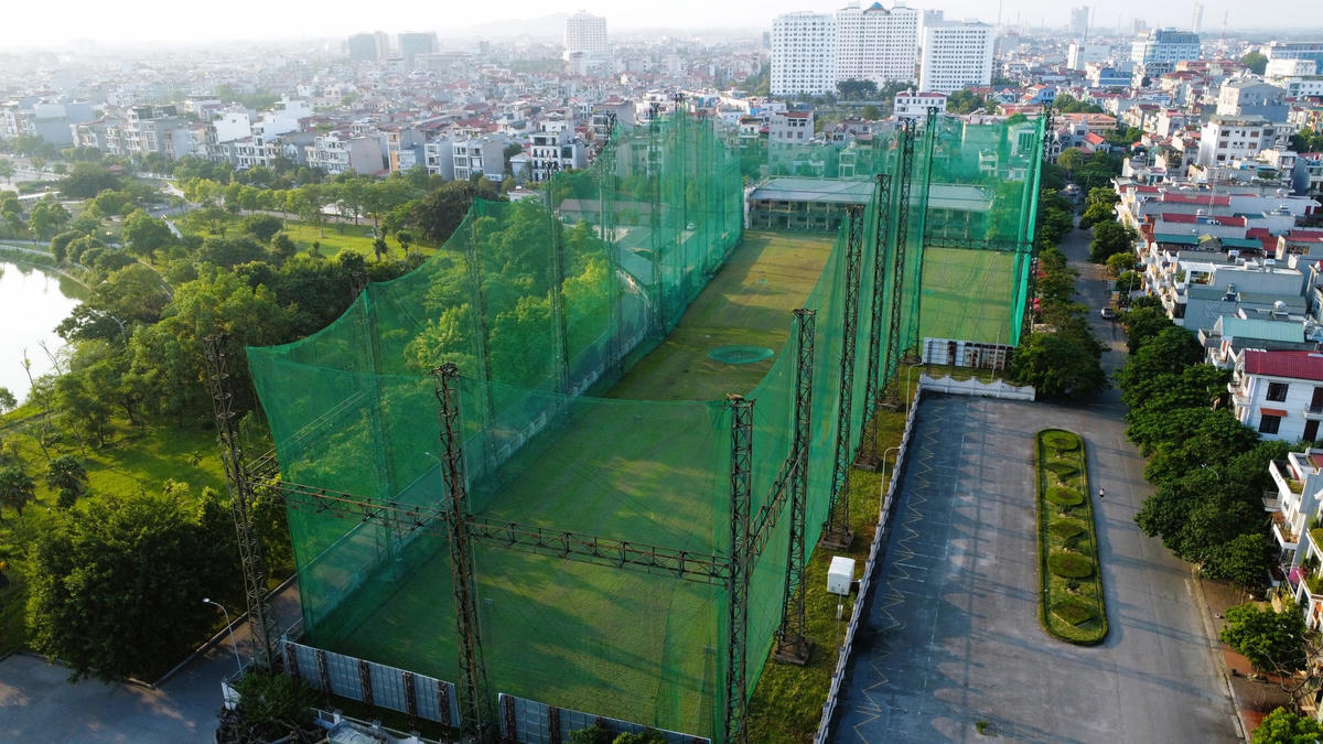 Hiện trạng hiện tại sân tập Golf tại Công viên Hoàng Hoa Thám.