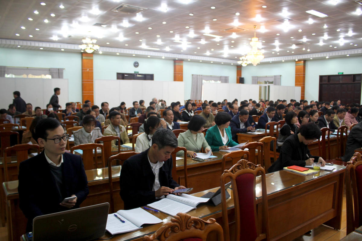 Đại biểu tham dự Hội nghị.