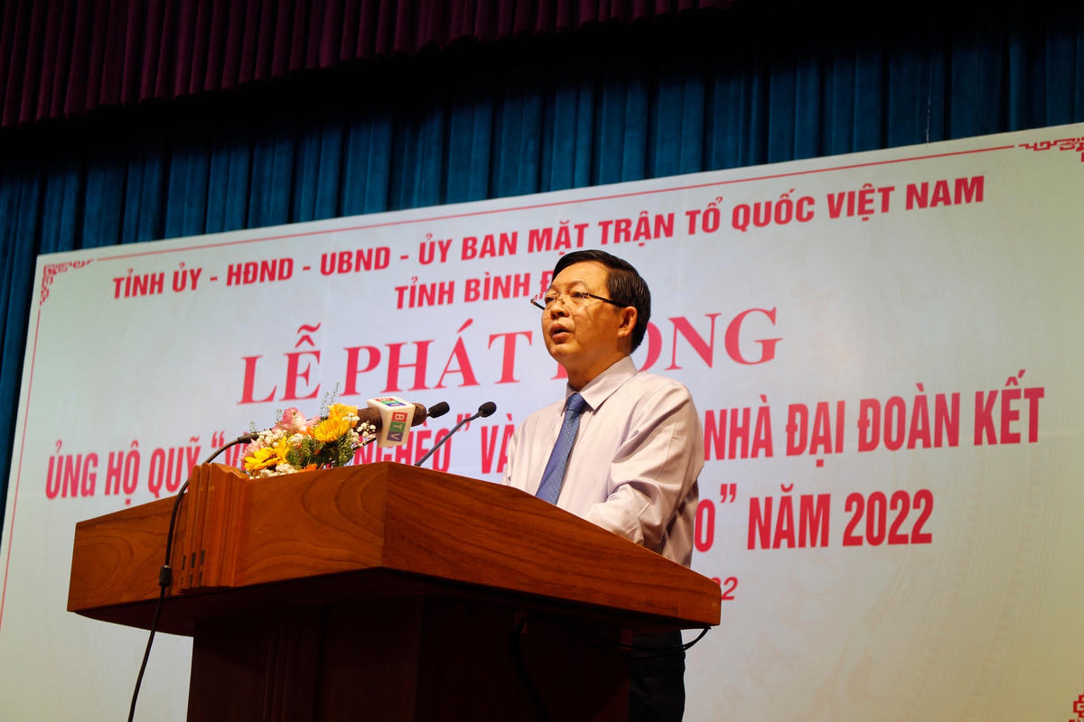 Bí thư Tỉnh ủy Hồ Quốc Dũng phát biểu chỉ đạo tại Lễ phát động. 