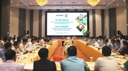Quang cảnh hội thảo tổng kết Dự án "Tuyên truyền, vận động nông dân áp dụng canh tác lúa thân thiện với môi trường tại Việt Nam" .