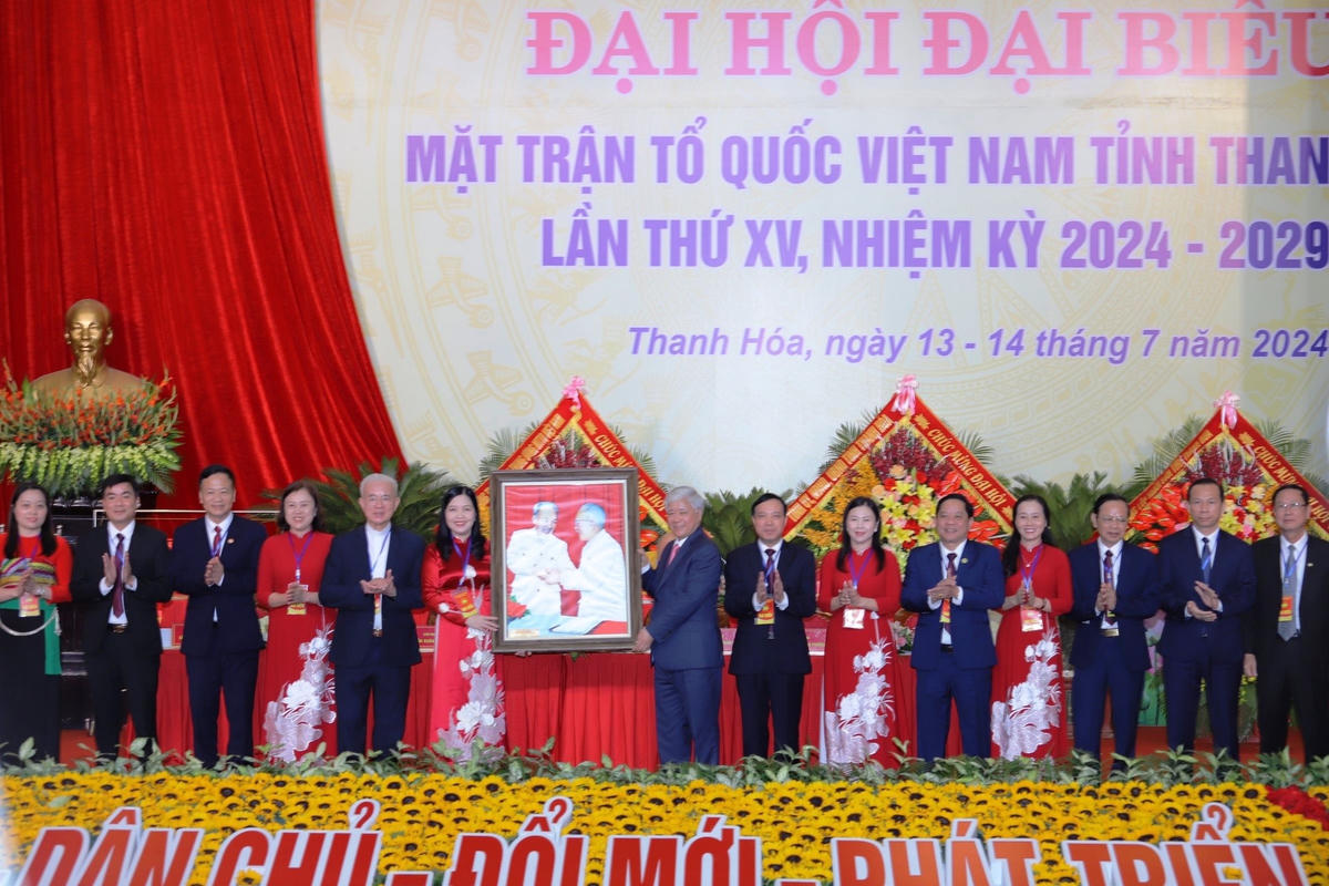 dai-hoi-10.jpg