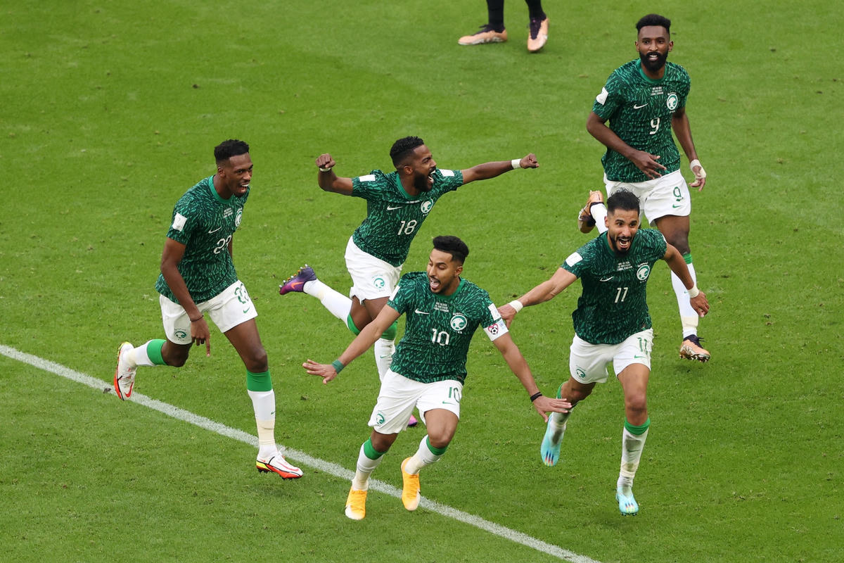 Saudi Arabia là đội bóng châu Á đầu tiên đánh bại Argentina trong một kỳ World Cup. Ảnh: Getty.