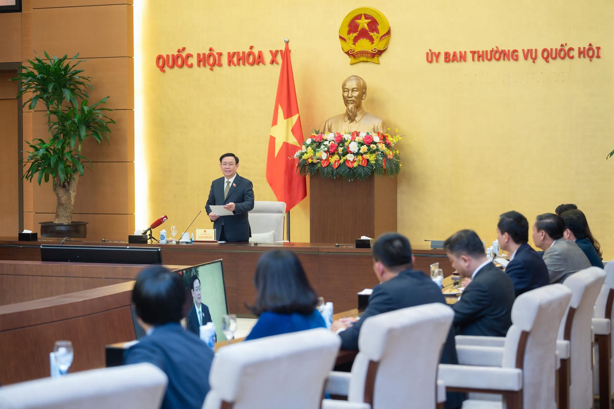 Chủ tịch Quốc hội Vương Đình Huệ phát biểu tại cuộc tiếp. Nguồn: Quochoi.vn