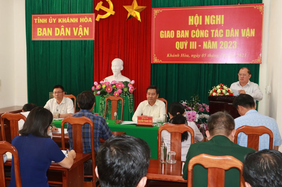 Quang cảnh hội nghị.