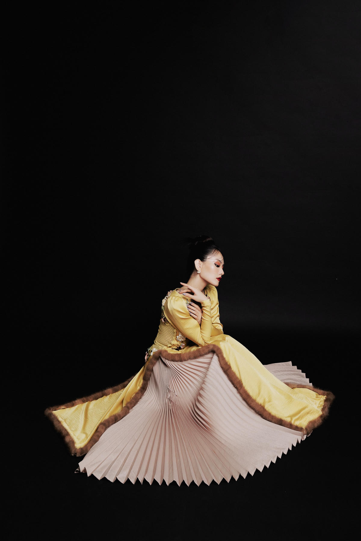 Miss World Vietnam 2022 Huỳnh Nguyễn Mai Phương vừa "trình làng" bộ ảnh mới nhất trước thềm đón Tết Nguyên Đán 2023.