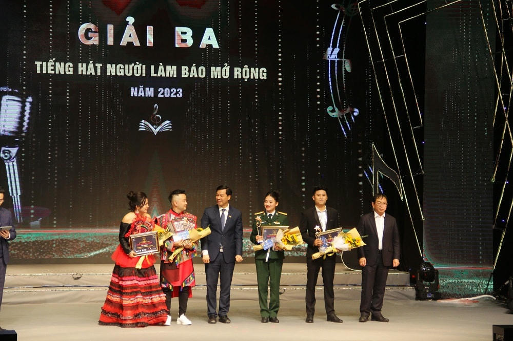 Các thí sinh đạt giải ba.