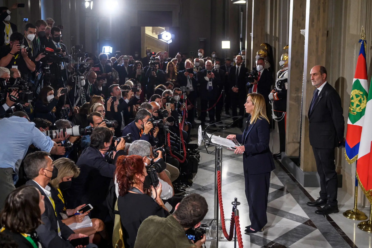   Thủ tướng Italy Giorgia Meloni phát biểu với giới truyền thông ở Rome, ngày 21/10/2022.  