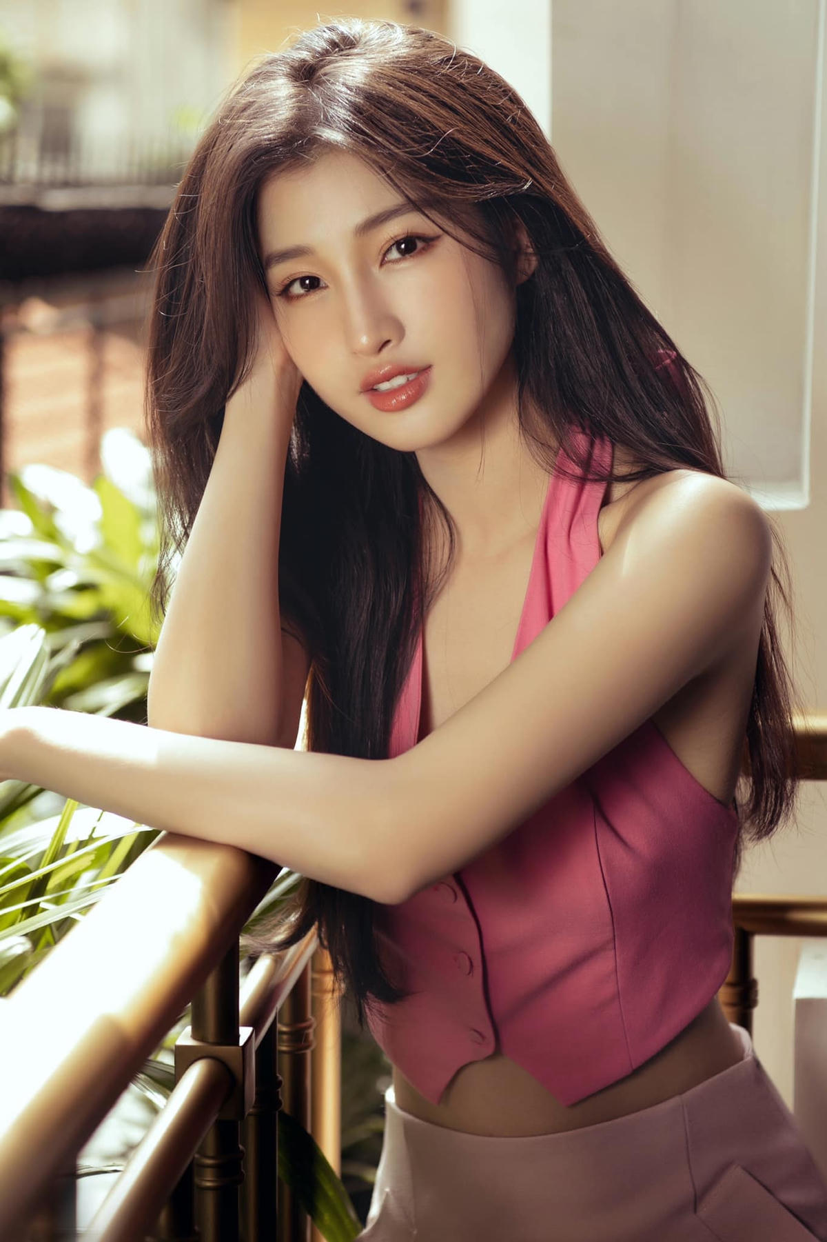 Sở hữu gương mặt xinh đẹp, Phương Nhi được nhiều khán giả ưu ái gọi với biệt danh "thần tiên tỷ tỷ".