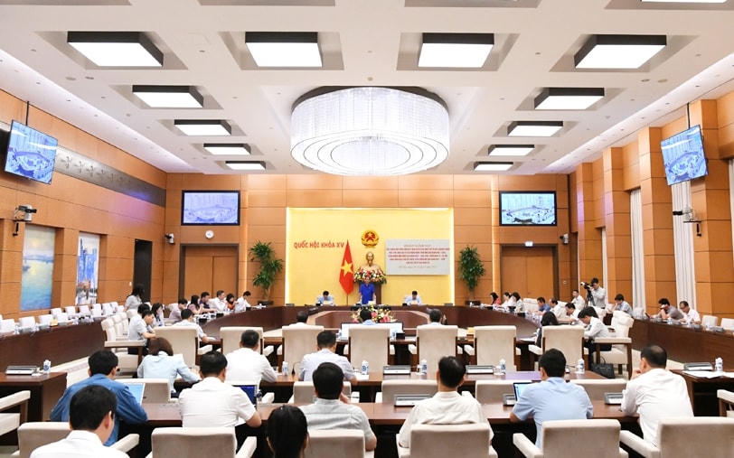 Đoàn Giám sát triển khai các Nghị quyết của Quốc hội về các Chương trình MTQG làm việc với Ủy ban Dân tộc về kết quả triển khai Nghị quyết 120/2020/QH14 của Quốc hội về phê duyệt Chủ trương đầu tư Chương trình MTQG 1719.