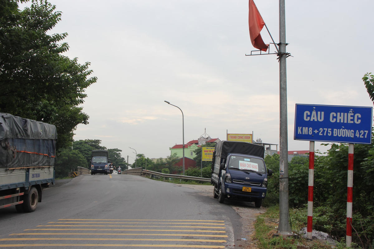 Khi cầu Chiếc mới hoàn thành sẽ thay thế cầu Chiếc cũ đã bị xuống cấp và góp phần hoàn thiện hệ thống hạ tầng giao thông trong khu vực, tạo điều kiện cho mọi người dân đi lại thuận lợi, đảm bảo an toàn giao thông, phục vụ phát triển kinh tế - xã hội, đảm bảo an ninh quốc phòng trên địa bàn huyện Thường Tín và Thanh Oai.  