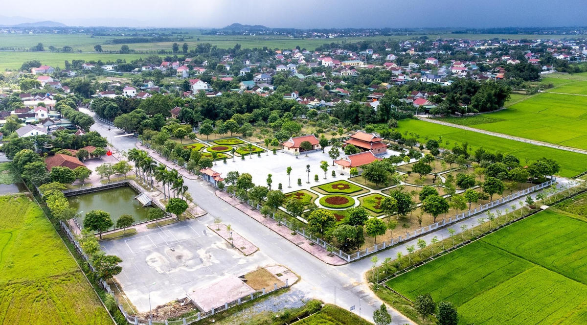 Khu tưởng niệm Tổng Bí thư Lê Hồng Phong tại xã Hưng Thông, huyện Hưng Nguyên.