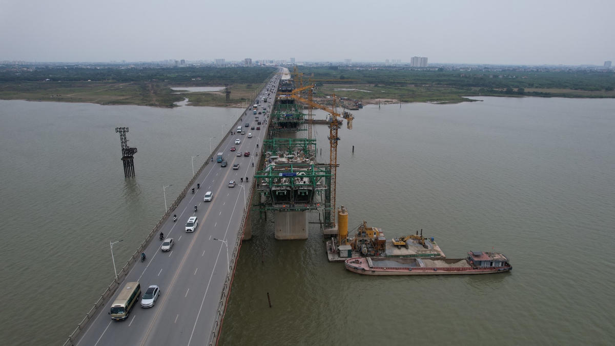 Dự án cầu Vĩnh Tuy giai đoạn 2 được xây dựng theo quy hoạch nhằm hoàn thiện toàn bộ đường Vành đai II của TP Hà Nội để tăng cường khả năng lưu thông giữa hai bên bờ sông Hồng, đáp ứng nhu cầu vận tải ngày một tăng nhanh giữa trung tâm Thủ đô với khu vực phía Bắc và Đông Bắc TP Hà Nội.