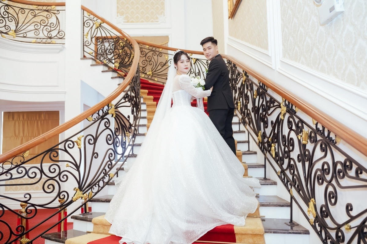 Cặp đôi tổ chức tiệc cưới tại Danko Plaza.