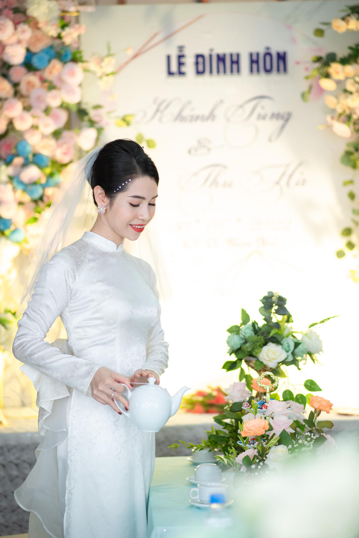 Thu Hà cho hay, cô rất vui mừng vì bạn nam dự ghép vượt ngoài tiêu chuẩn, thậm chí cô còn nôn nóng đợi tin nhắn của bạn trai ngay sau chương trình.