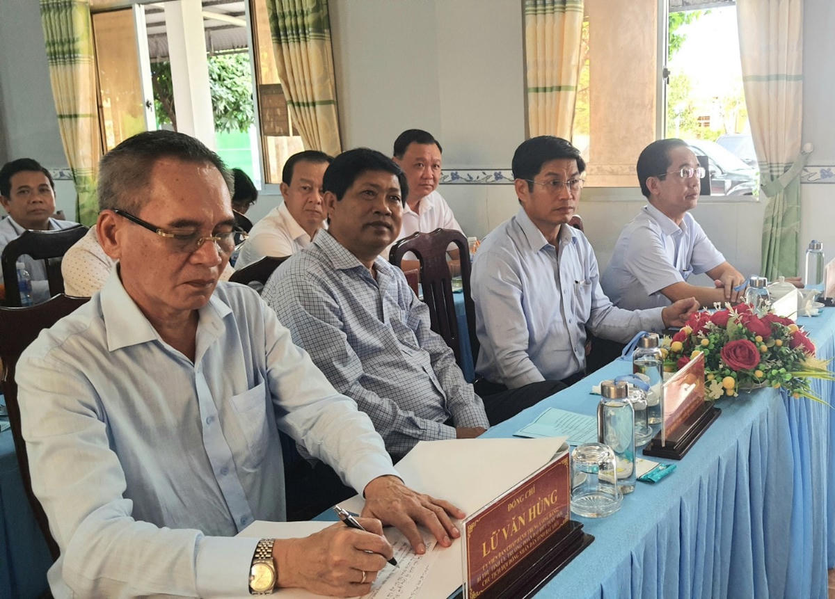 Đại biểu tham dự Ngày hội.