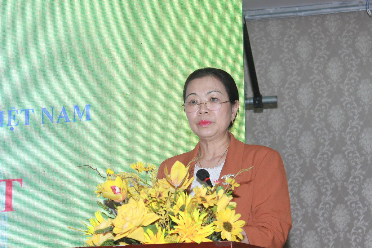 Phó Chủ tịch UBTƯ MTTQ Việt Nam Trương Thị Ngọc Ánh phát biểu tại buổi toạ đàm.