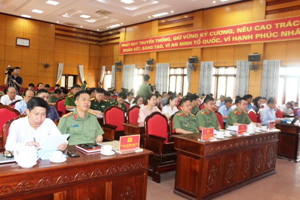 Đại biểu dự hội nghị.