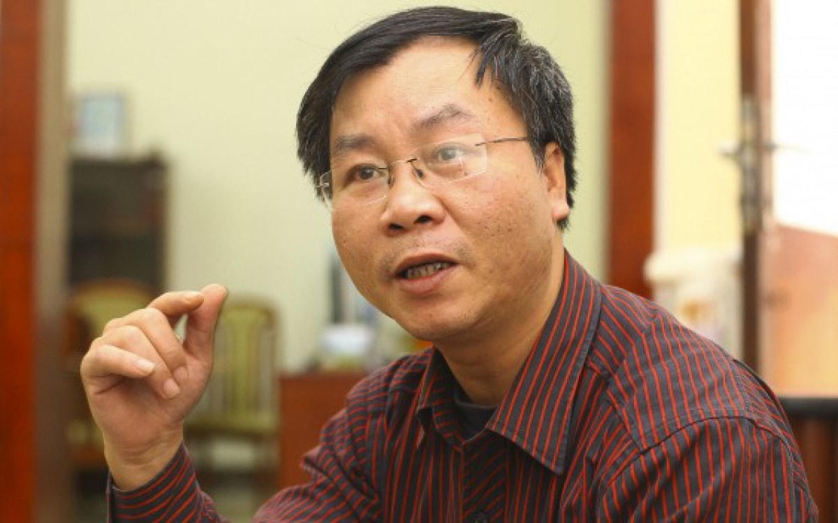 Tiến sĩ Vũ Đình Ánh.