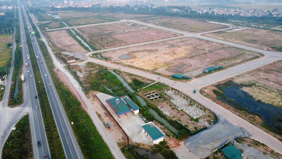 Dự án đã ngừng hoạt động từ ngày 1/3/2022 (quá 6 tháng) nhưng nhà đầu tư không thông báo cho cơ quan có thẩm quyền.