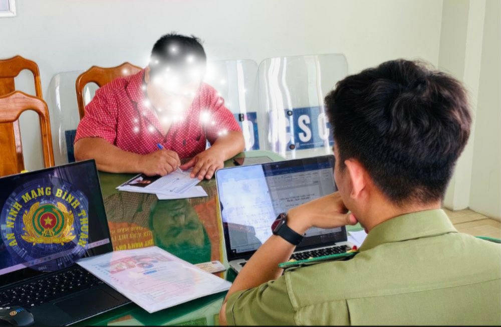 Cơ quan chức năng làm việc với N.T.N.
