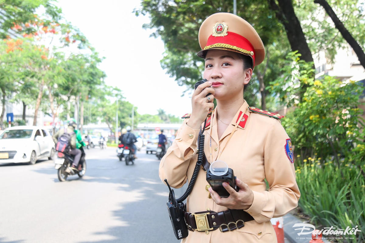 z5465554616975_02448a66032b8a52515f624ff41ed2cc.jpg