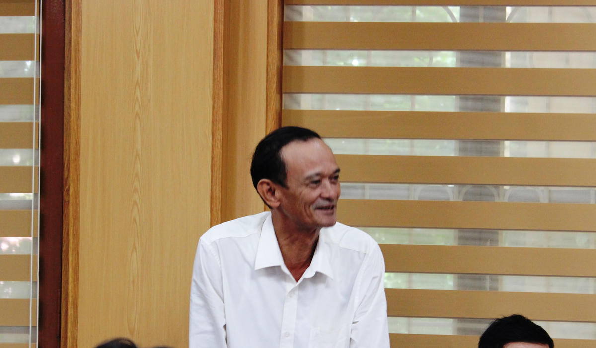 Chủ tịch Ủy ban MTTQ Việt Nam xã An Thủy Phan Văn Hiệu phát biểu tại buổi khảo sát.