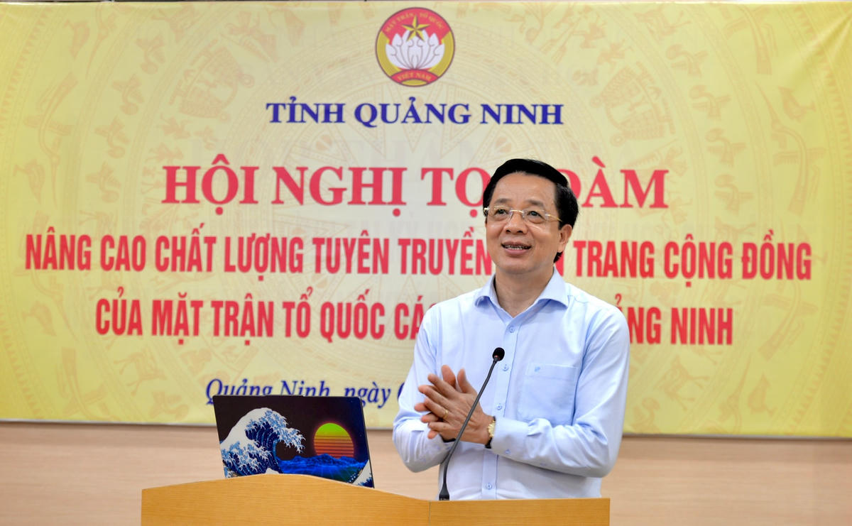 Chủ tịch Ủy ban MTTQ Việt Nam tỉnh Quảng Ninh Nguyễn Văn Hồi phát biểu khai mạc Hội nghị.