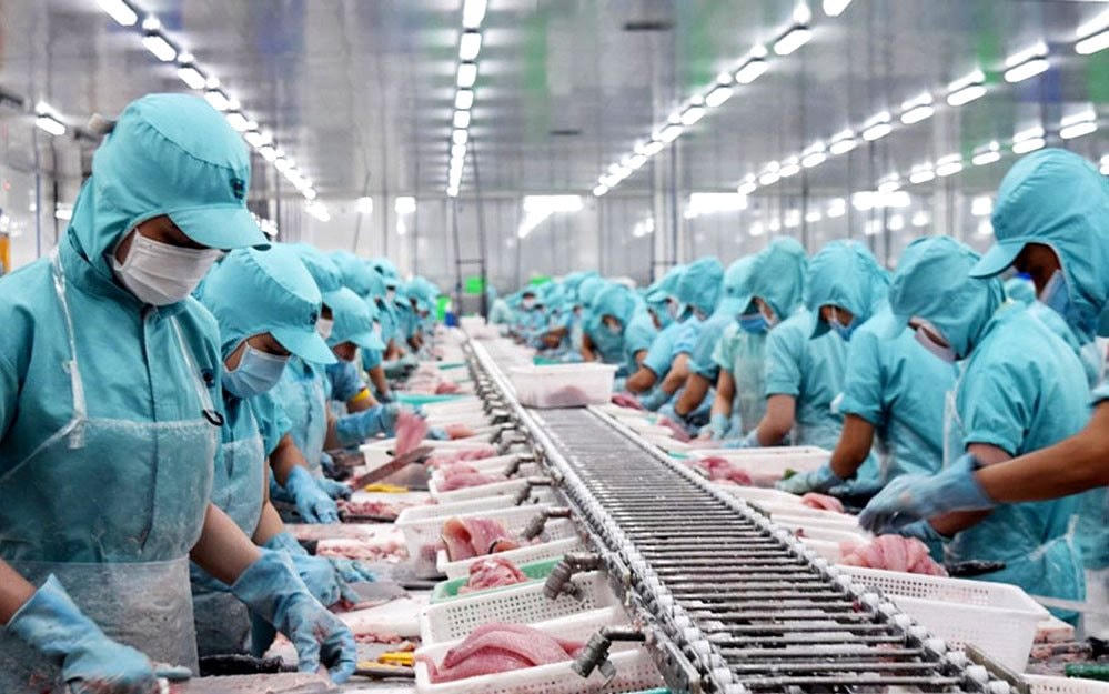 Xuất khẩu là lĩnh vực thuộc chương trình tín dụng cho vay ngắn hạn bằng tiền đồng.